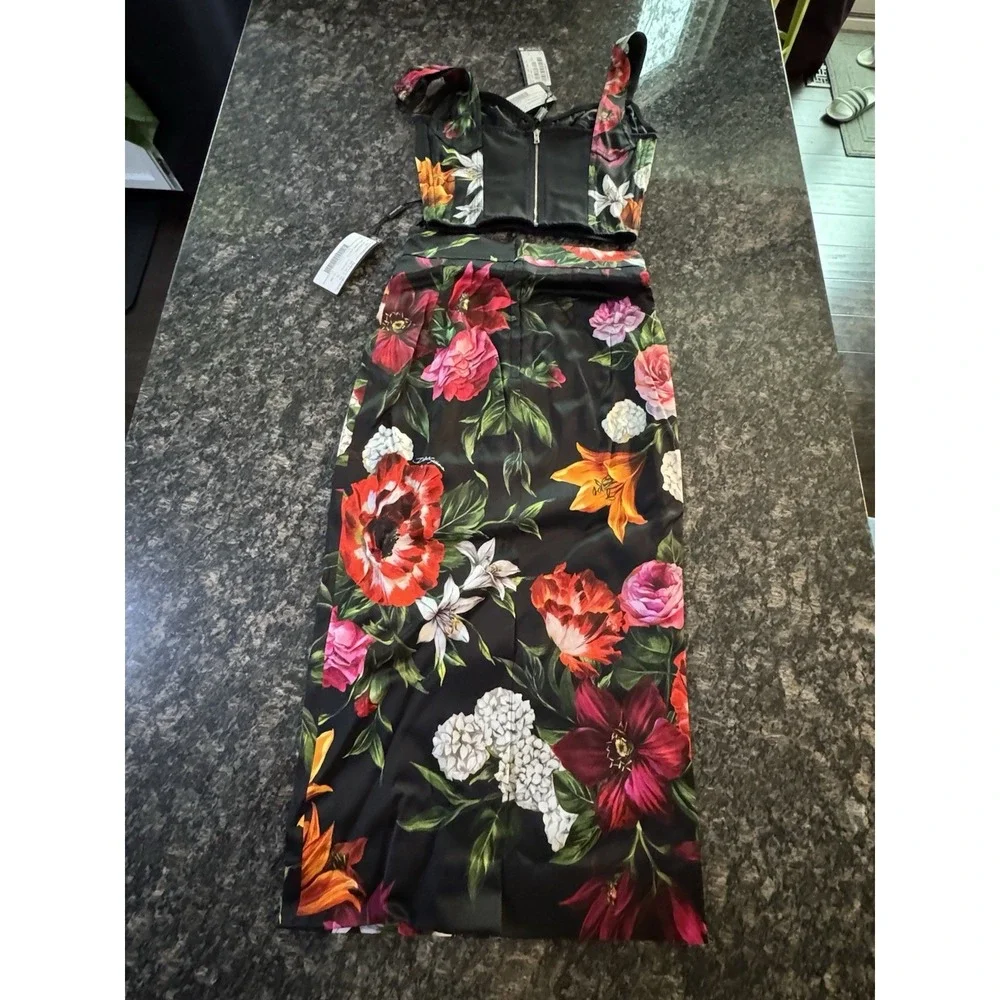 Dolce & Gabbana essence tall